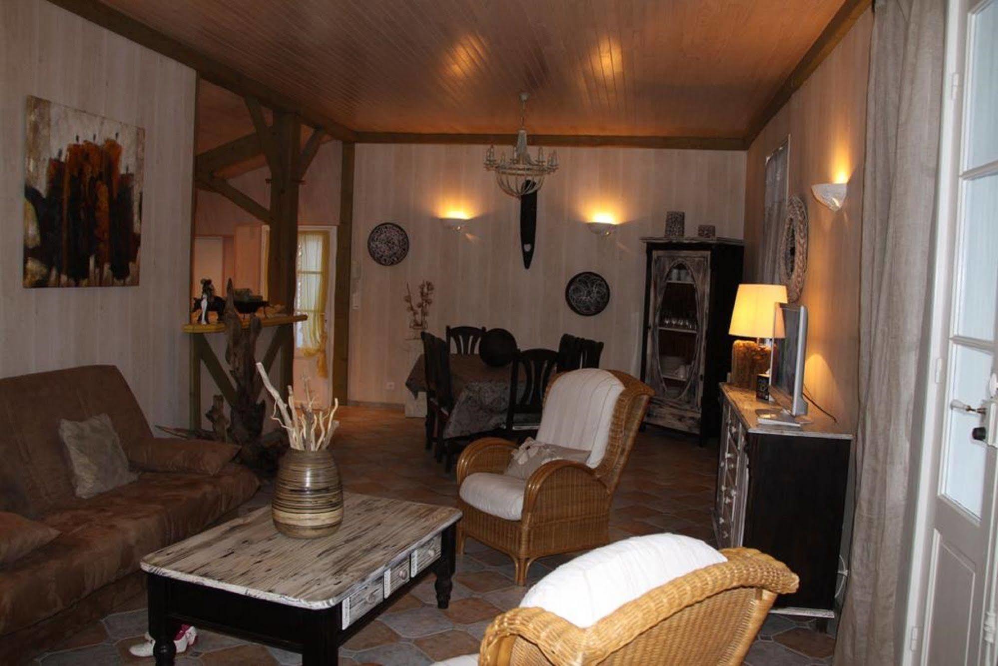 Charme & Confort- Les Cottages Du Bassin D'Arcachon- Petit-Dejeuner Sur Demande - Nuitee, Court Sejour, Semaine Gujan-Mestras Kültér fotó